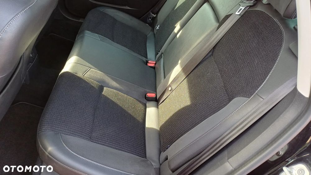 Citroën C4 PureTech 130 Stop & Start EAT6 Shine - 25
