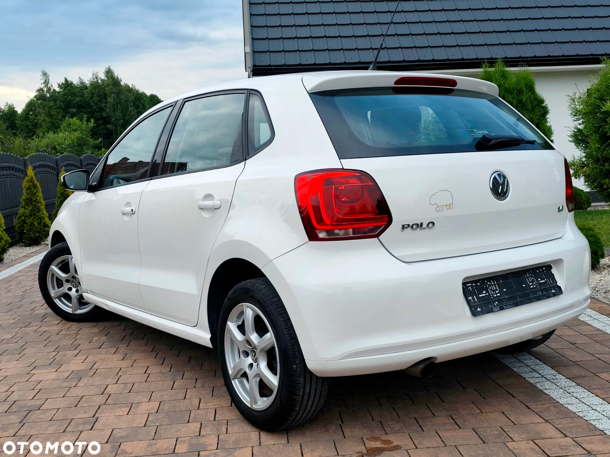 Volkswagen Polo - 16
