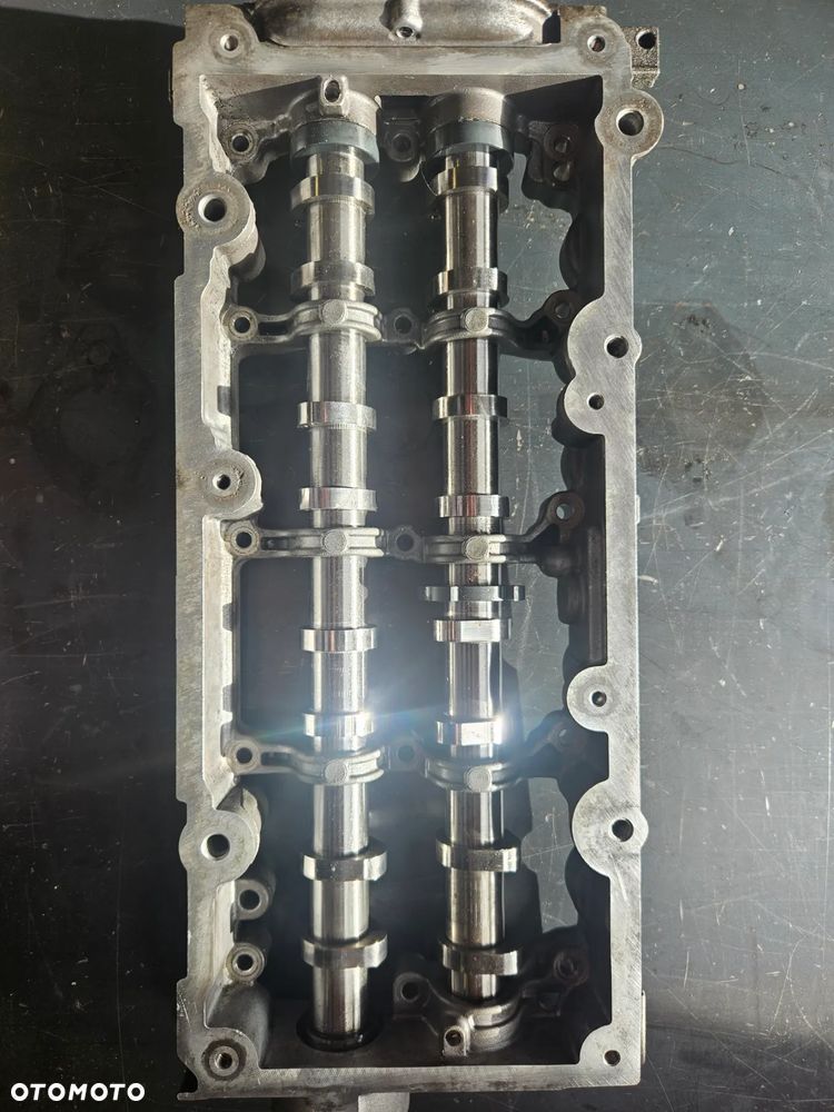 Walki rozrządu VW CRAFTER T6 Man 2.0 TDI 04L308B - 2