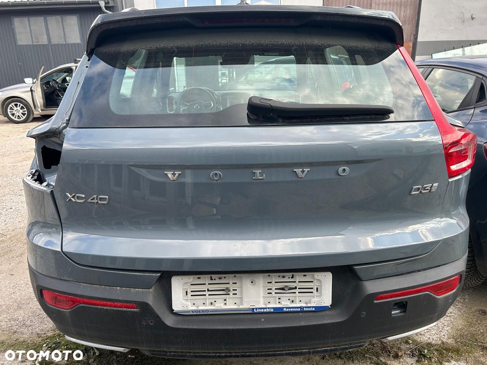 Volvo XC 40 - 2