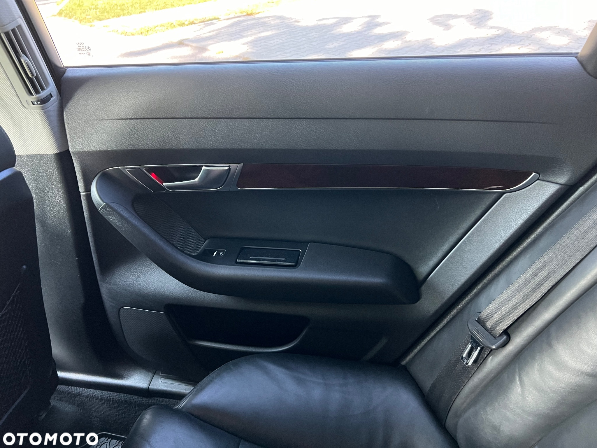 Audi A6 Avant 2.4 multitronic - 36