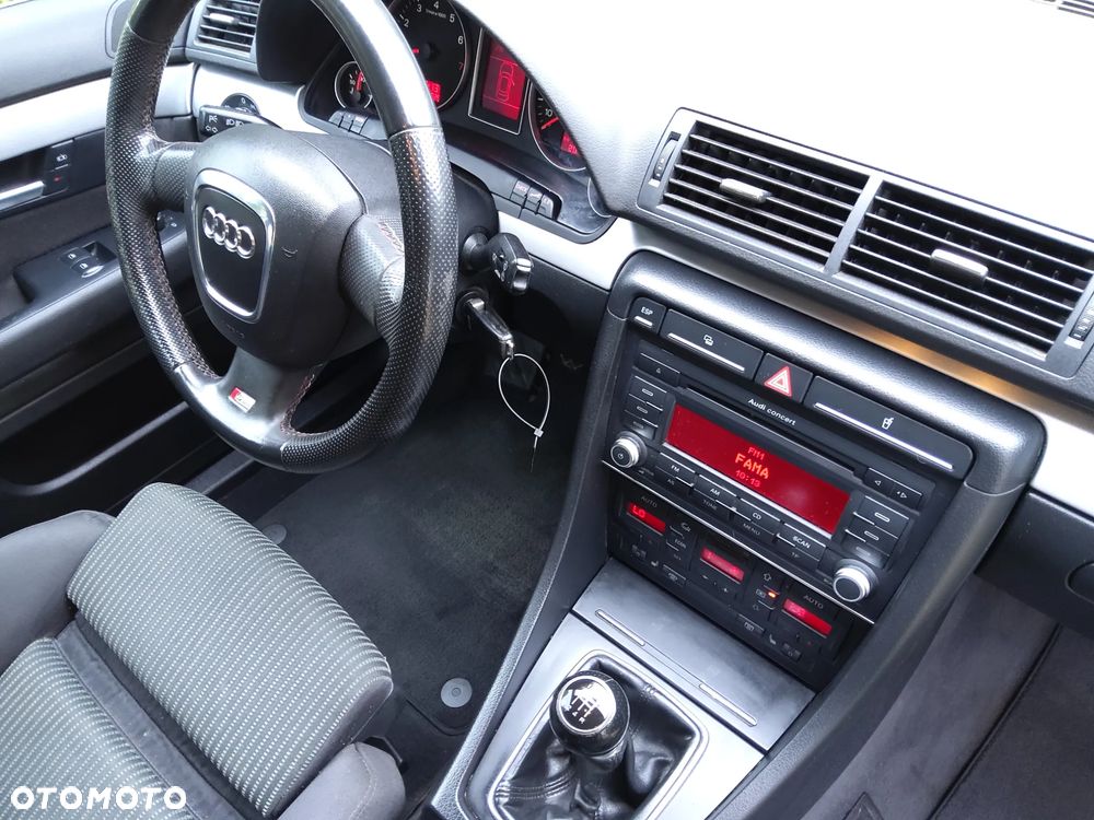 Audi A4 Avant 1.8T - 17