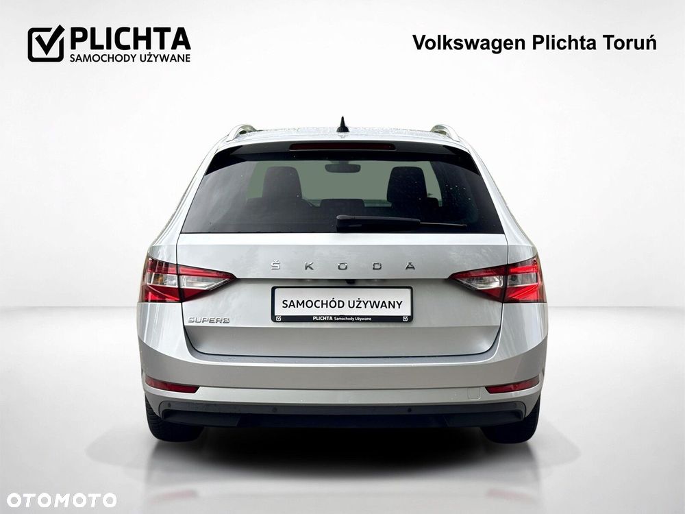 Skoda Superb 1.5 TSI Ambition DSG - 8