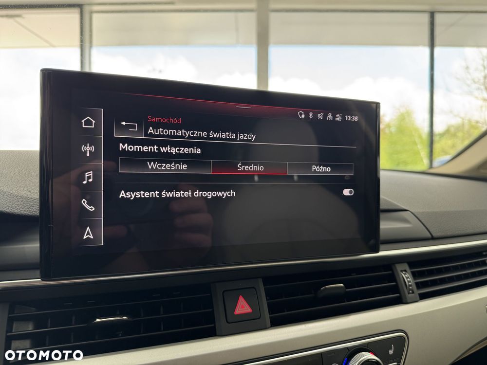 Audi A4 Limousine 40 TFSI mHEV Advanced S tronic - 36