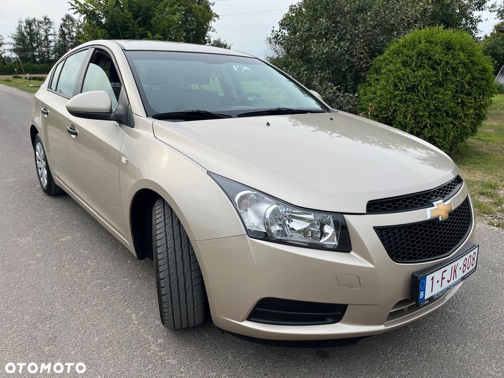Chevrolet Cruze 1.7 LT - 5