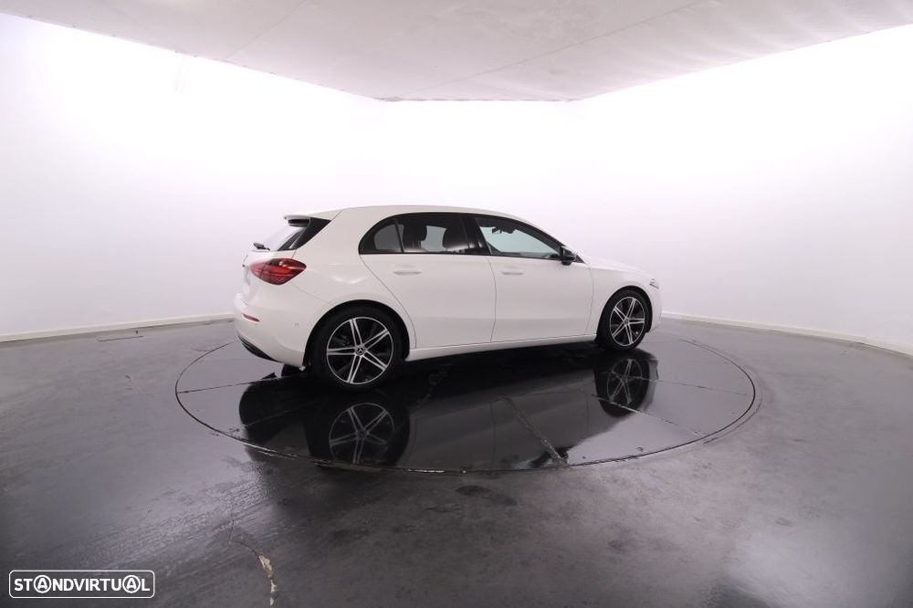 Mercedes-Benz A 180 d Progressive Aut. - 9