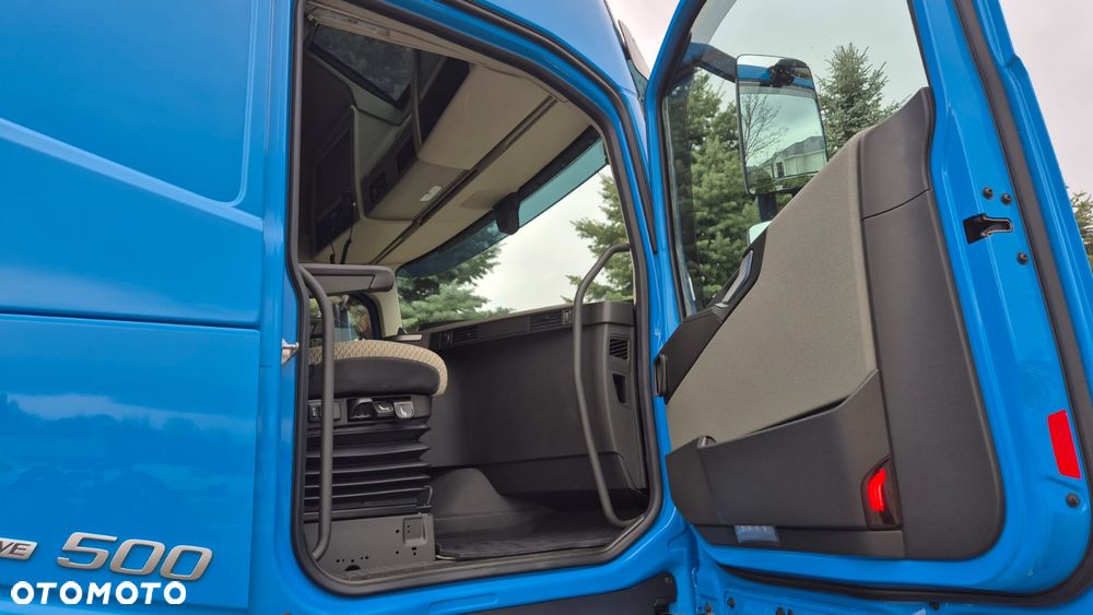 Volvo VOLVO///FH///500///2023/// GLOBETROTTER///XXL///JEDYNE  212 TYŚ KM///KLIMATYZACJA POSTOJOWA///HYDRAULIKA/// ALUFELGI///ZABUDOWY  MIĘDZYOSIOWE///KAMERA/// FULL LED///VIRTUAL COCPIT/// PERFEKCYJNY STAN - 22