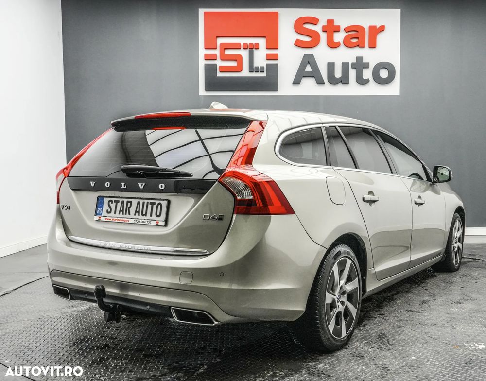 Volvo V60 D5 Momentum - 6