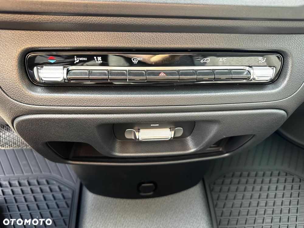 Mercedes-Benz Vito - 19