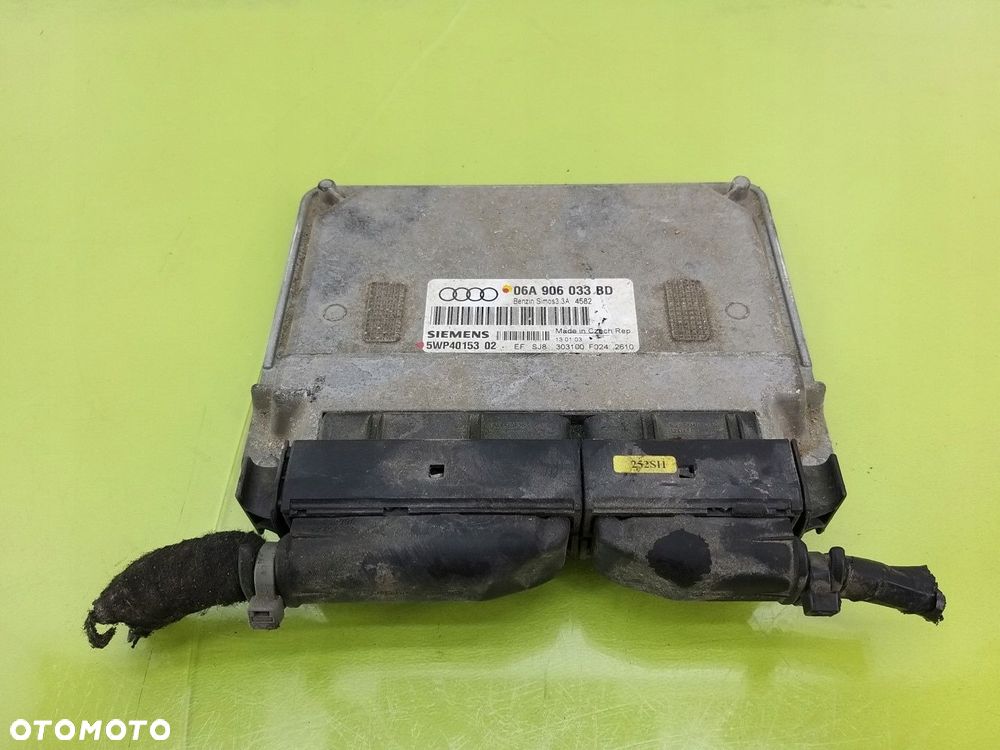 Komputer sterownik silnika Audi A3 8L 1,6 8VB 96-03 06A906033BD 5WP4015302 - 1