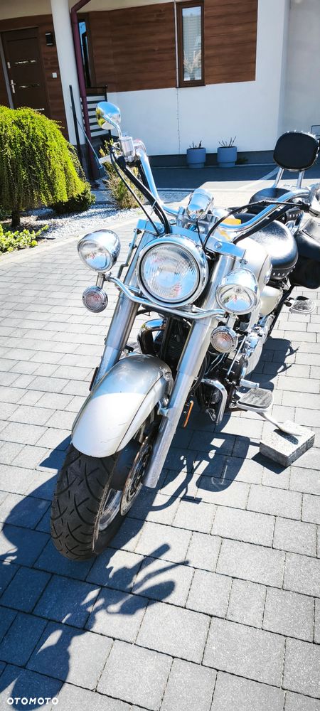 Yamaha Road Star - 2