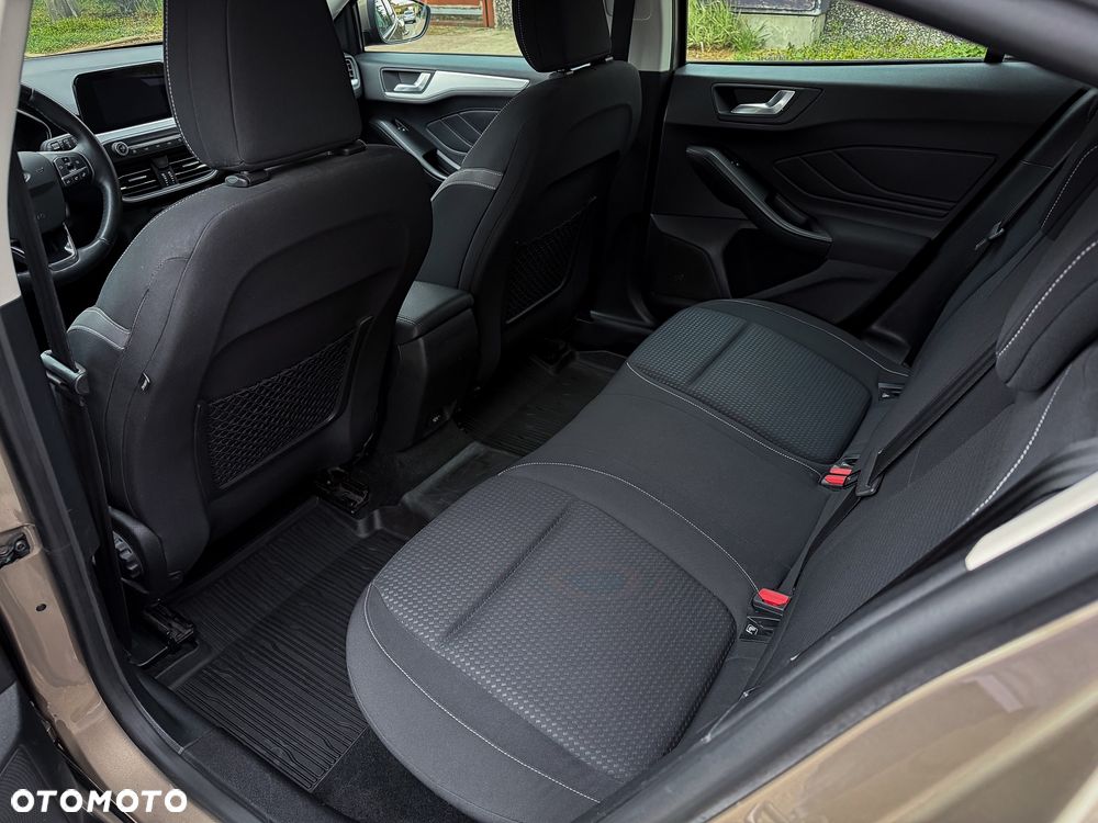 Ford Focus 1.0 EcoBoost Trend Edition Business - 22