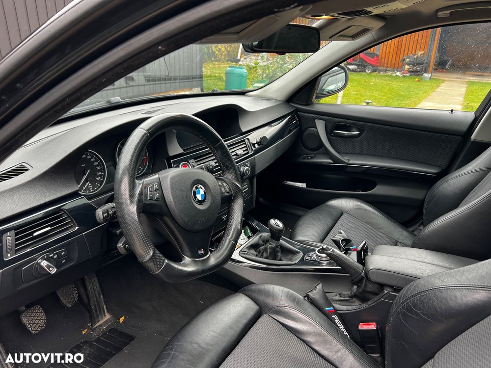 BMW Seria 3 318d - 21