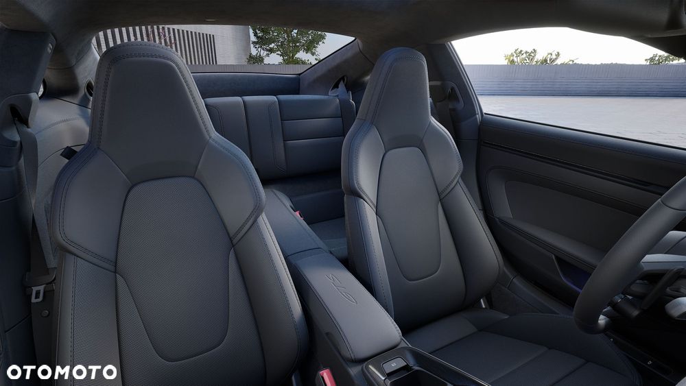 Porsche 911 Carrera T-Hybrid 4 GTS - 9