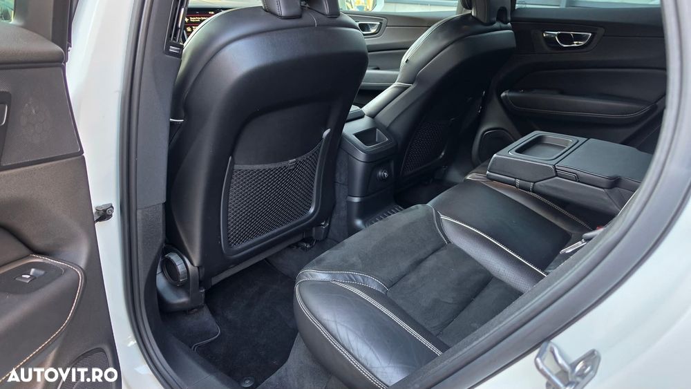 Volvo XC 60 - 13