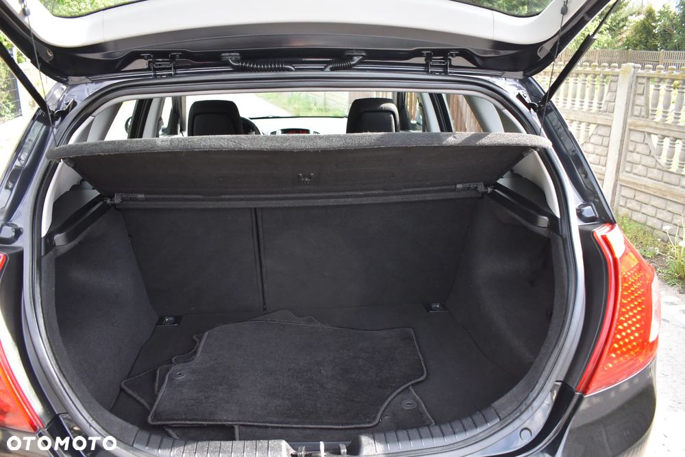 Kia Ceed - 20