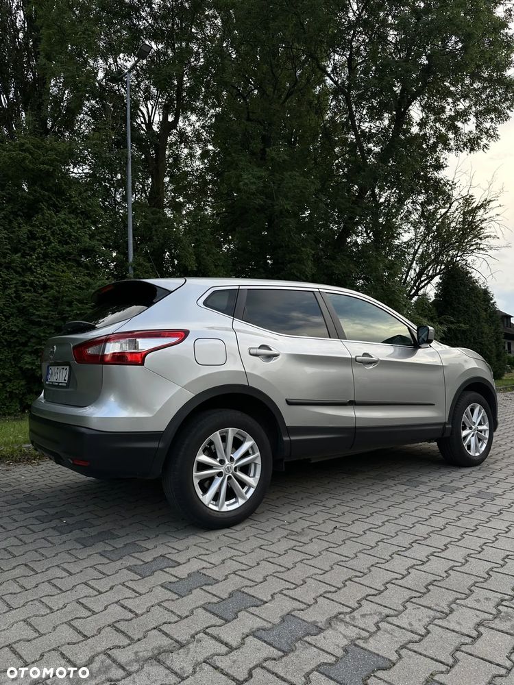 Nissan Qashqai 1.2 DIG-T Acenta - 4