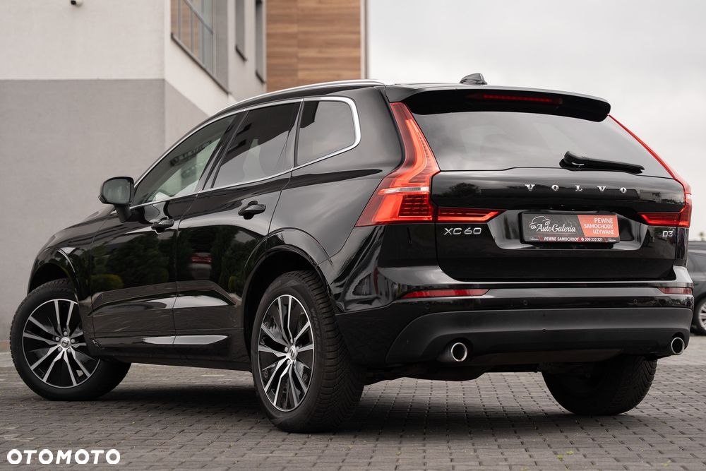 Volvo XC 60 D3 Drive-E Momentum - 16