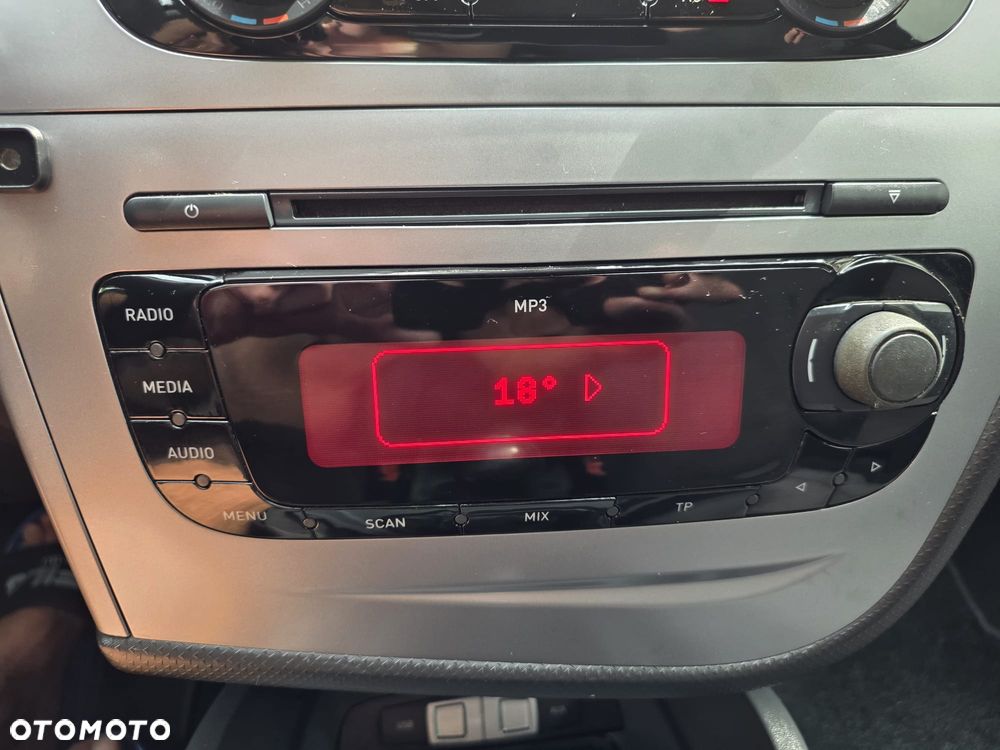 Seat Leon 1.8 TSI Stylance - 22