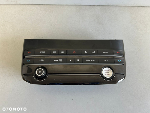 JAGUAR XE X760 PANEL NAWIEWU KLIMATYZACJI GX63-18C858-HD