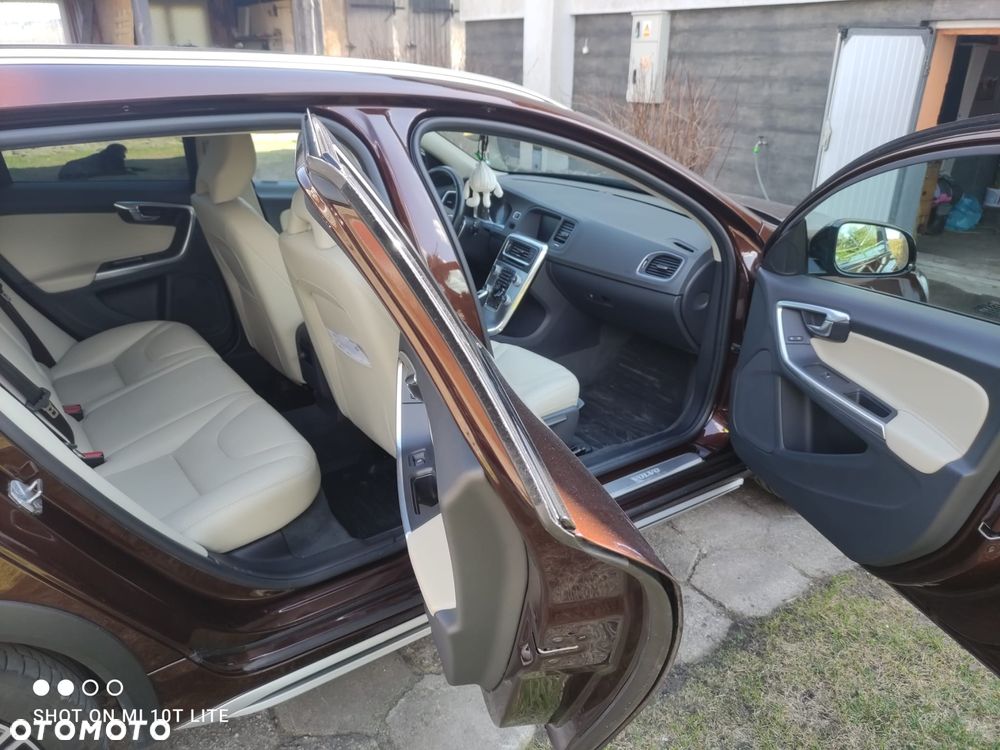 Volvo V60 T5 Drive-E Summum - 9