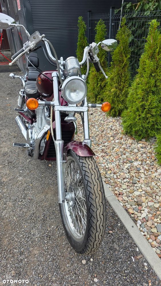 Suzuki Intruder - 17