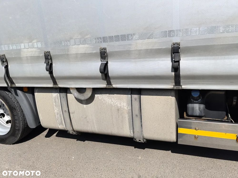 MAN TGX 26.480 // Zestaw przejazdowy z przyczepą // Firanka // - 34