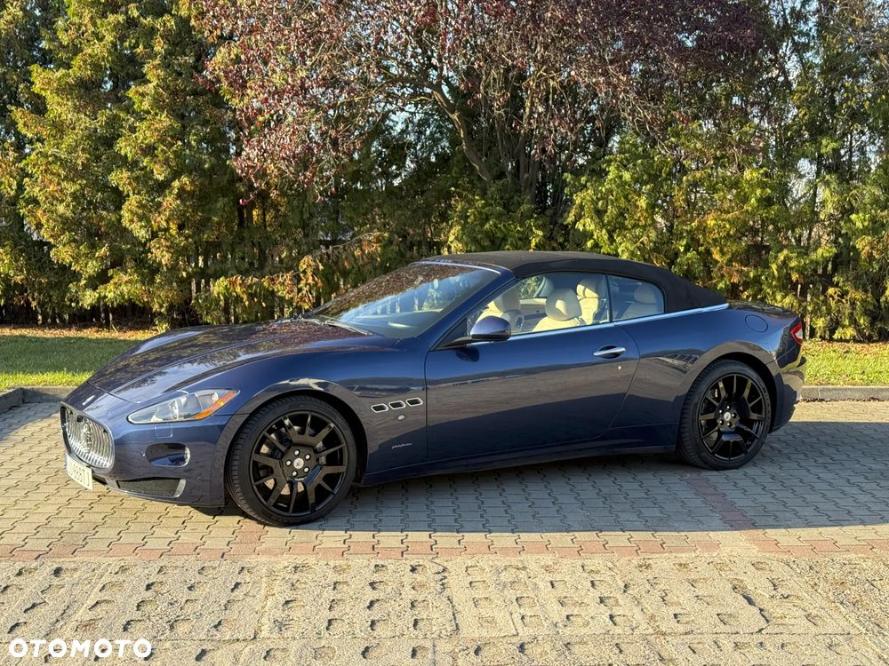 Maserati GranCabrio Standard - 13