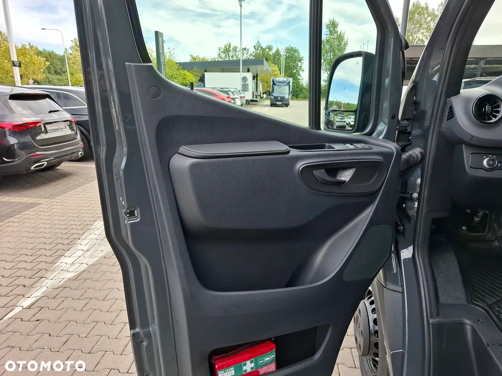 Mercedes-Benz Sprinter 519 CDI Furgon PRO długi 4325 mm L3H2 - DMC 3500 kg - 34