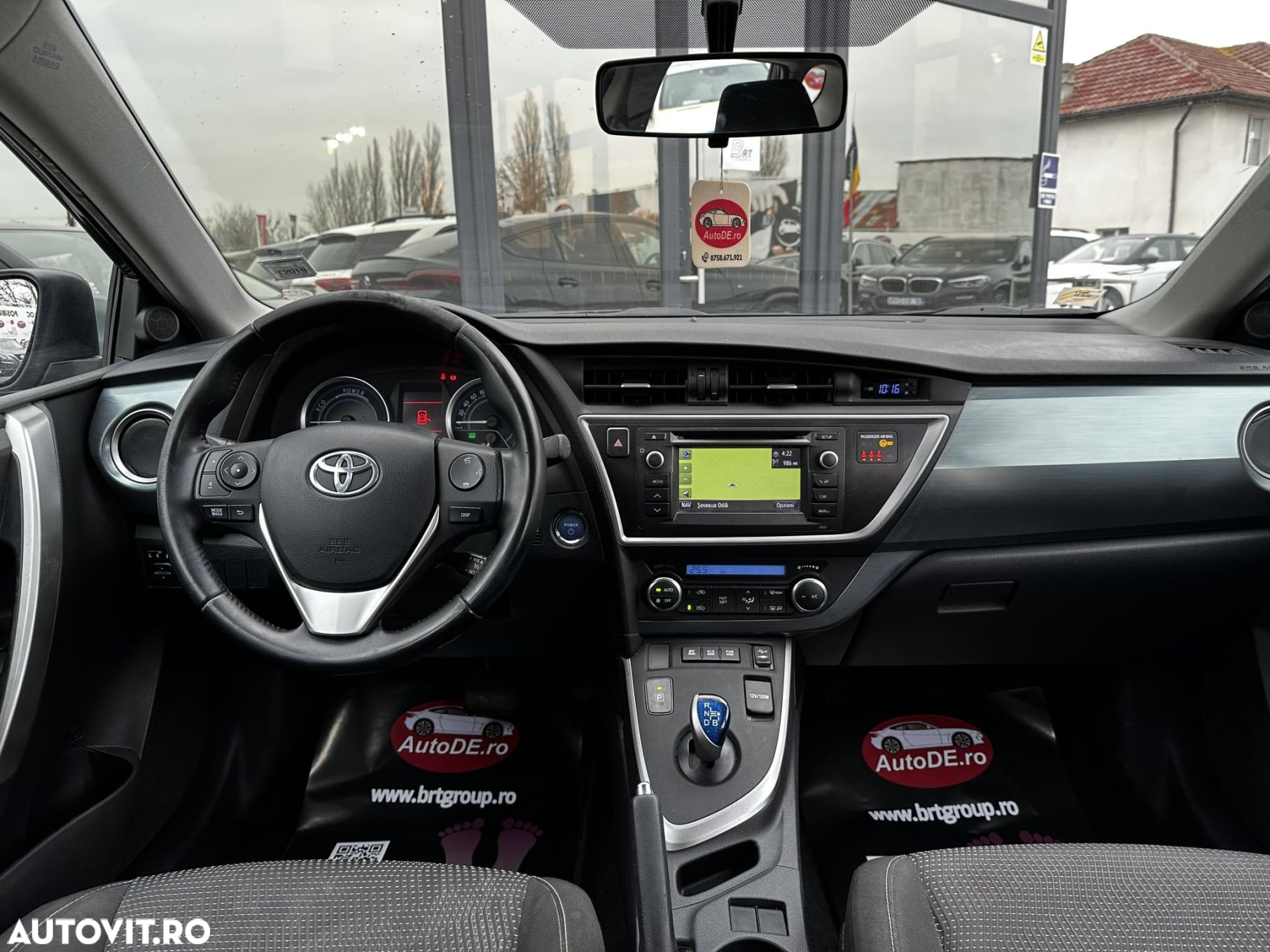 Toyota Auris - 7