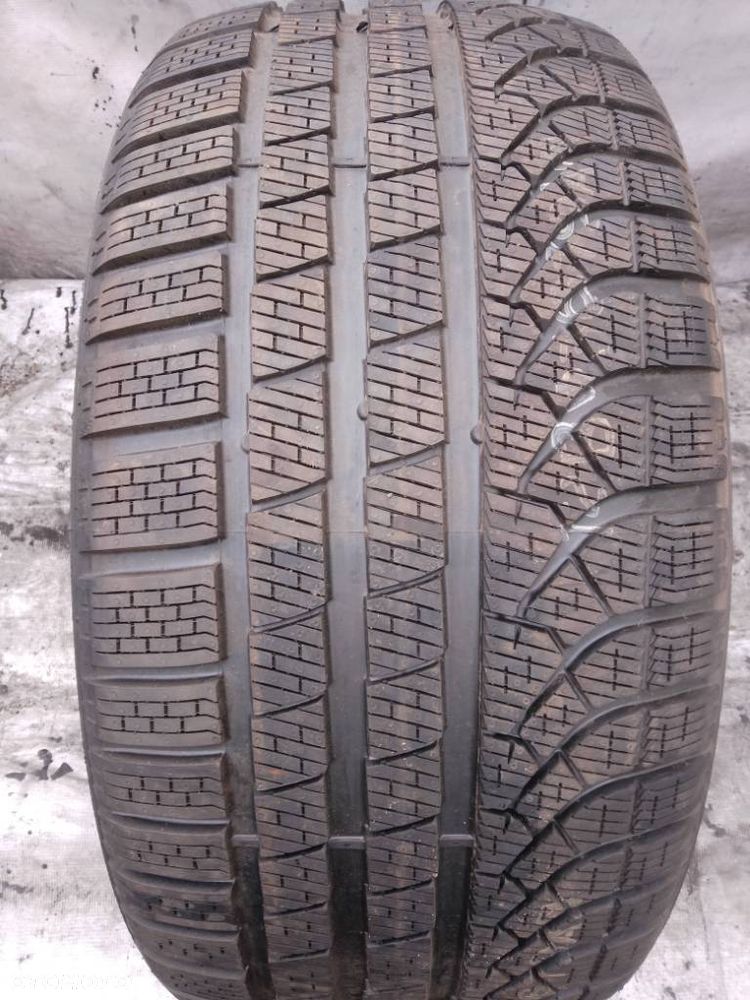 Pirelli P Zero Winter 255/35 R20 97W 2023 - 1