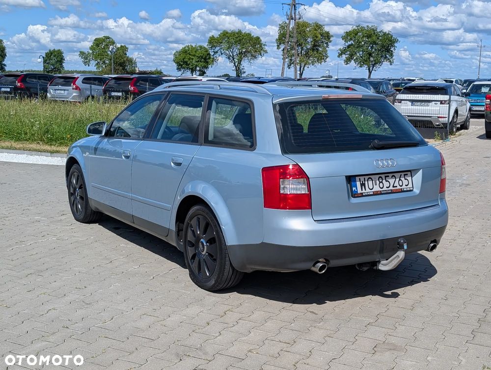 Audi A4 Avant 1.8T - 12