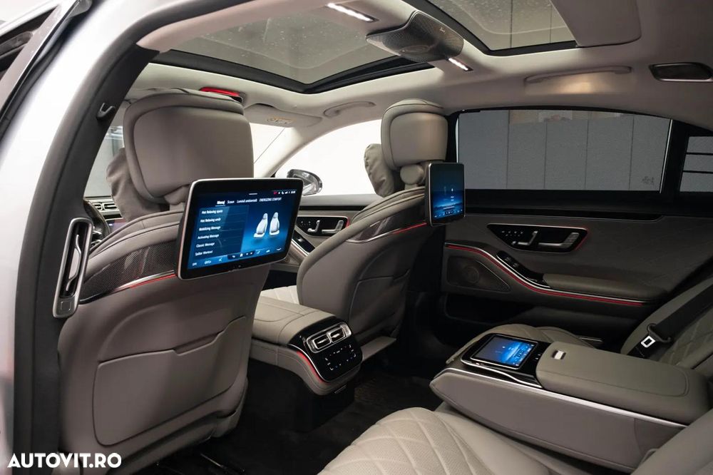 Mercedes-Benz S - 9