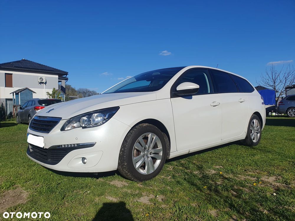Peugeot 308 1.6 BlueHDi Allure S&S - 1