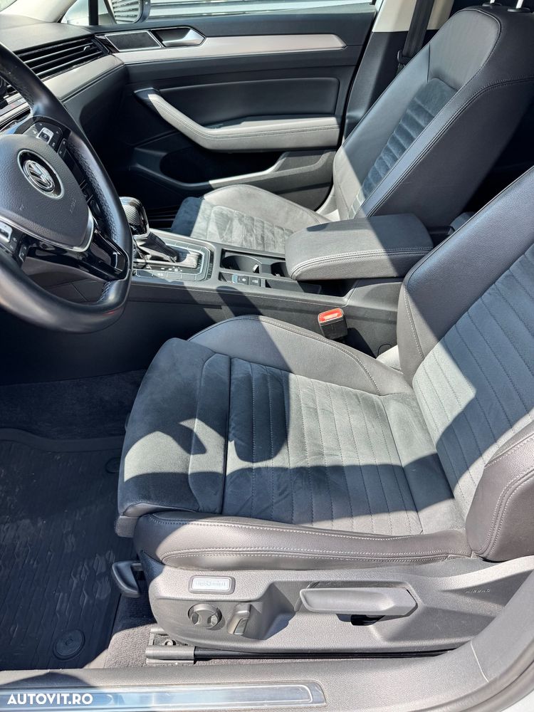 Volkswagen Passat 2.0 TDI DSG Highline - 35