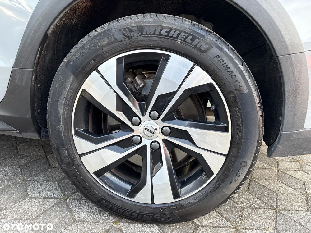 Volvo V60 B5 B AWD Plus Dark - 20