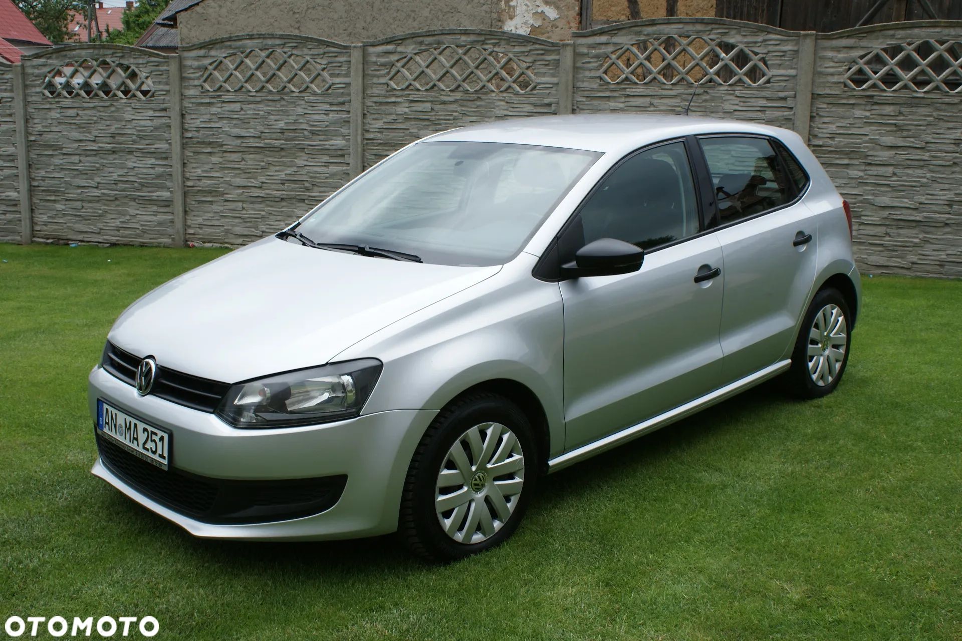 Volkswagen Polo 1.6 TDI Black/Silver Edition - 1
