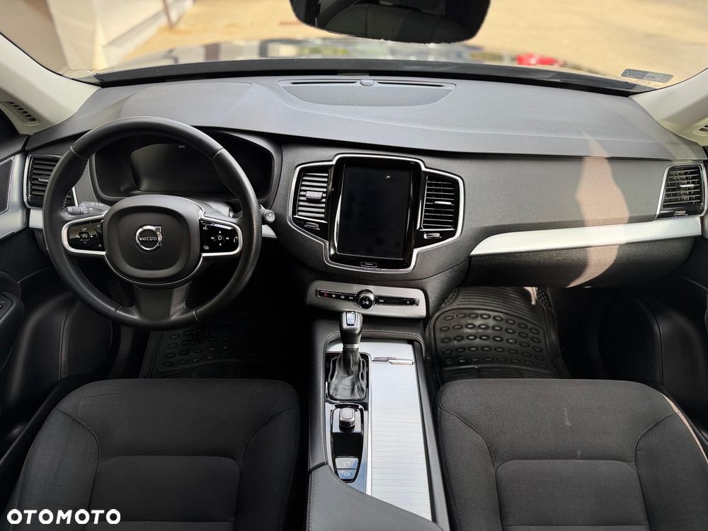 Volvo XC 90 T5 AWD Momentum Pro - 23