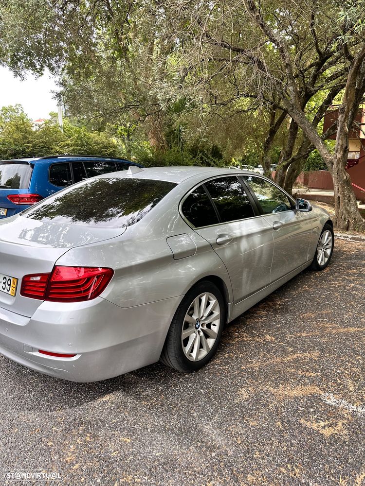 BMW 520 d xDrive Line Luxury Auto - 3