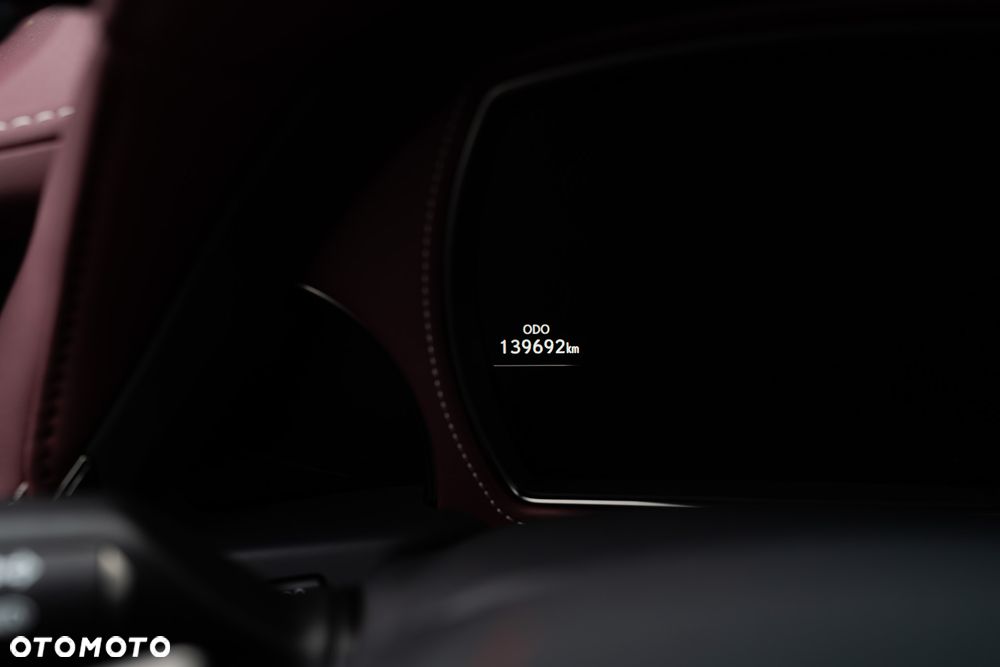 Lexus LS 500h Omotenashi AWD - 30