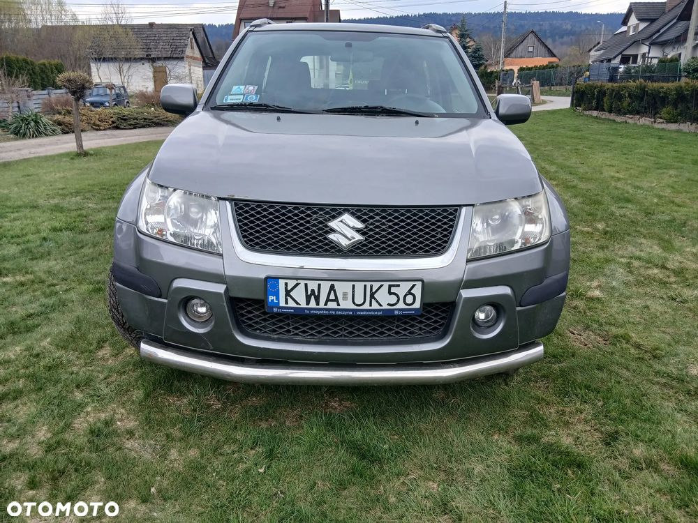 Suzuki Grand Vitara 1.6 - 2
