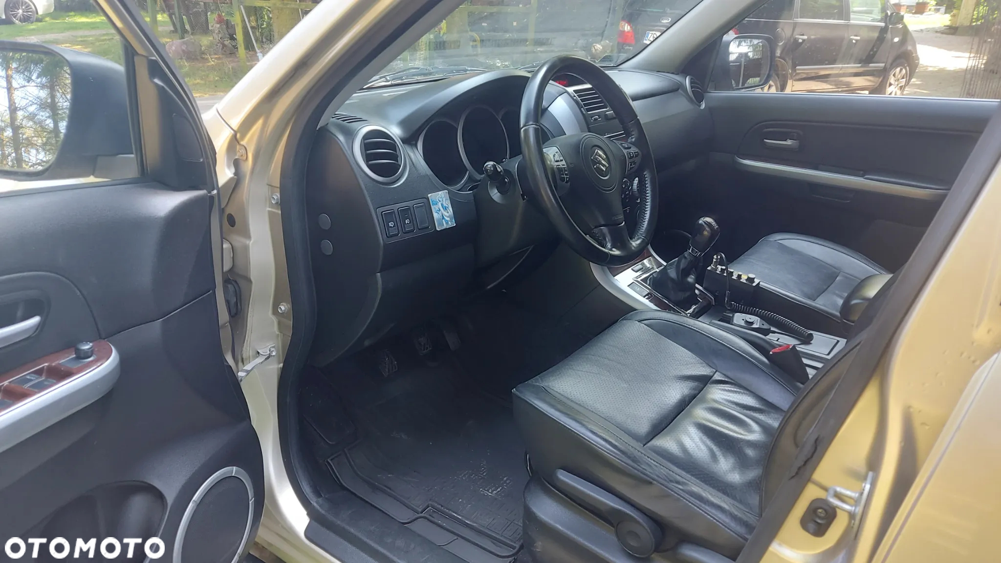 Suzuki Grand Vitara 1.9 DDiS De Luxe - 8