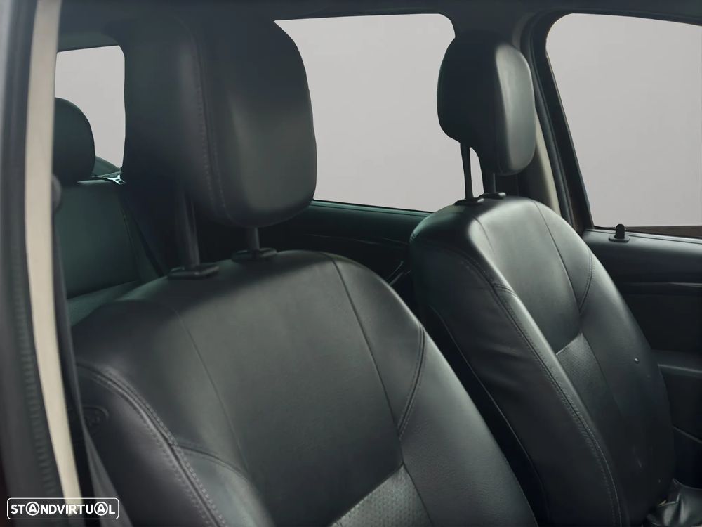 Dacia Duster 1.5 dCi Confort Cuir - 14