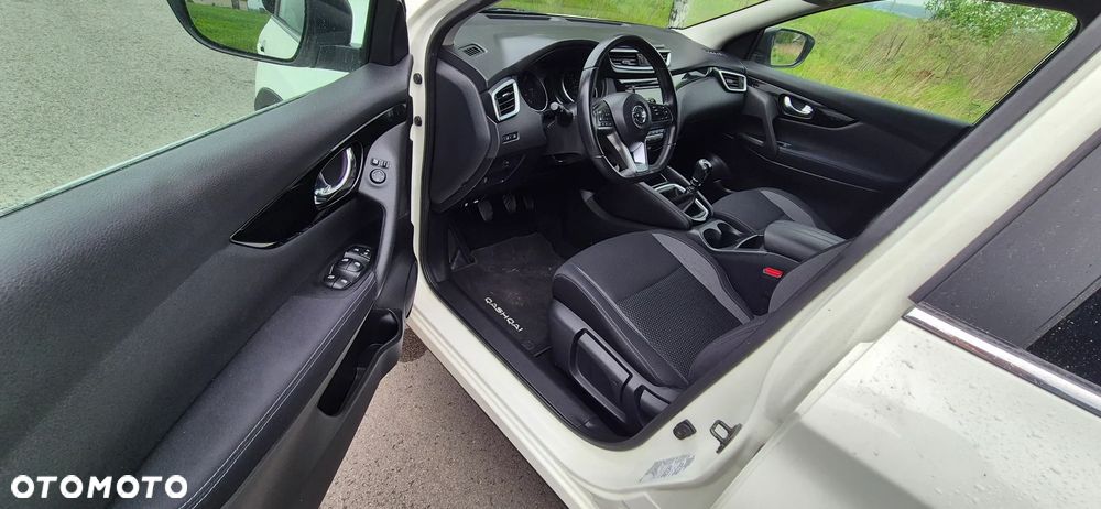 Nissan Qashqai - 24