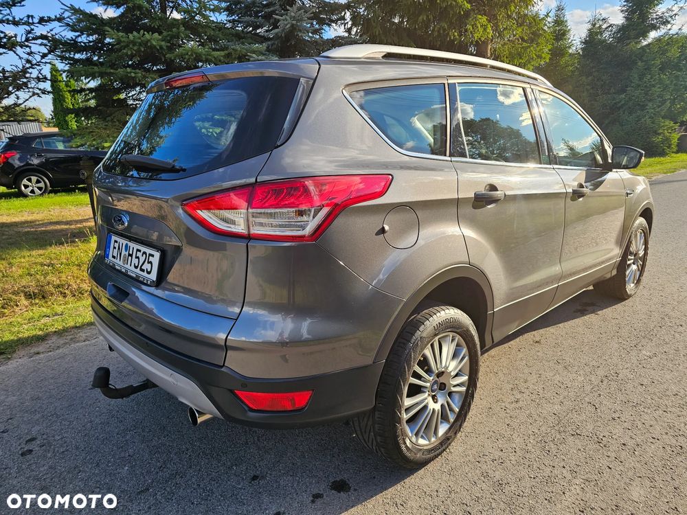 Ford Kuga 2.0 TDCi 4x4 Titanium - 32