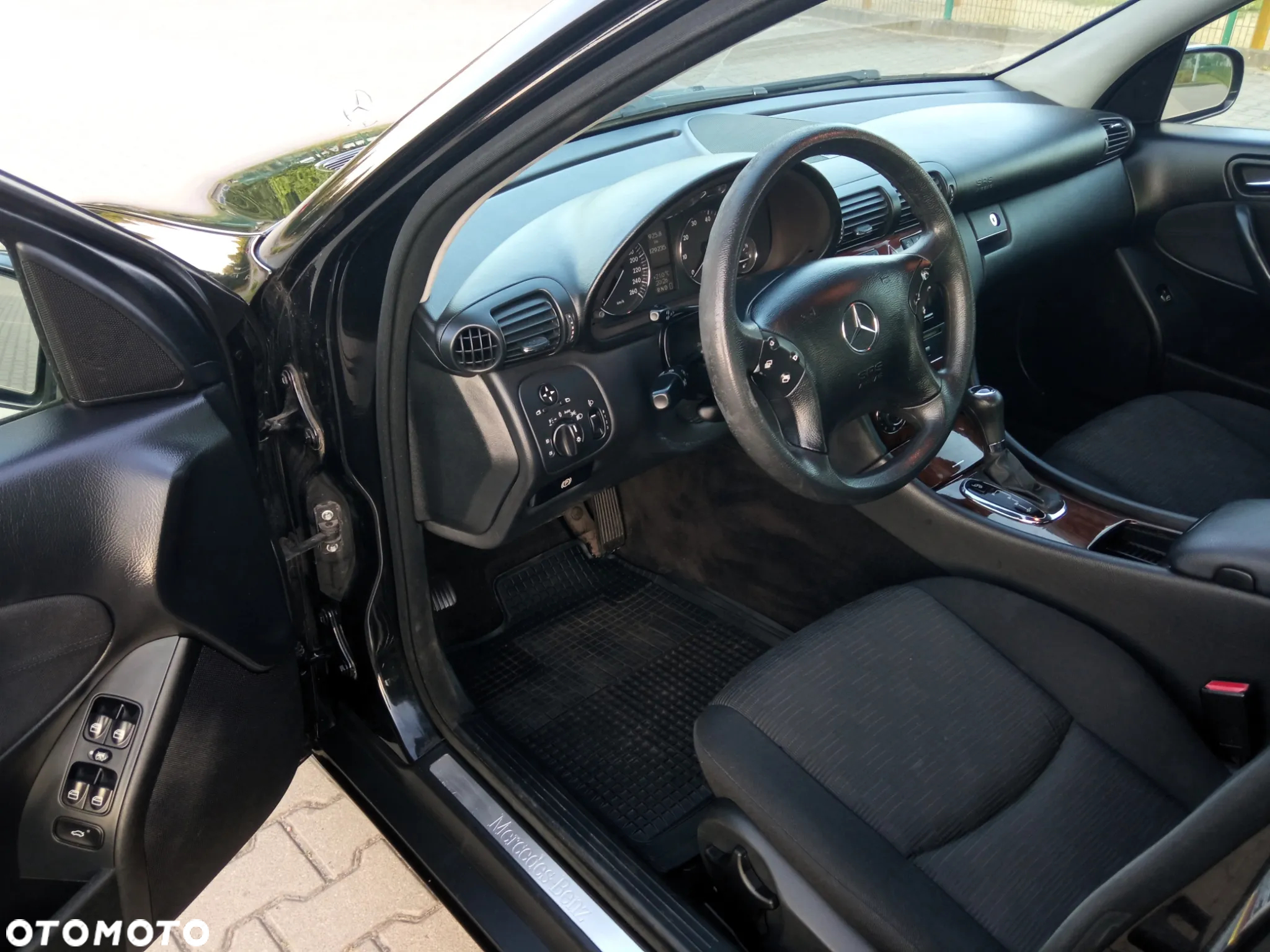 Mercedes-Benz Klasa C 180 Kompressor Automatik Avantgarde - 14
