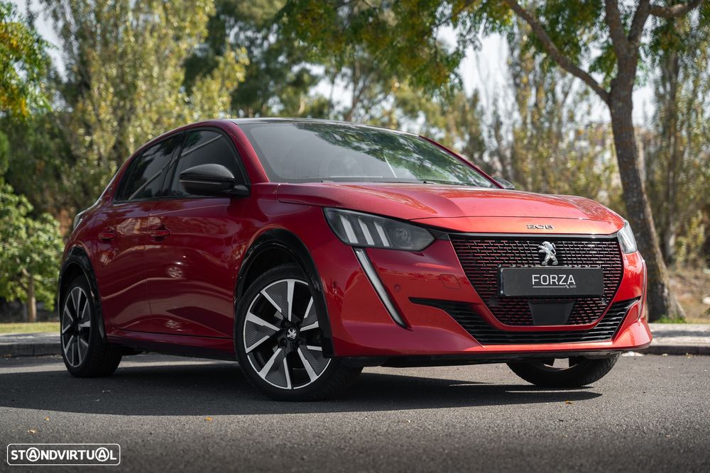 Peugeot e-208 50 kWh GT - 1