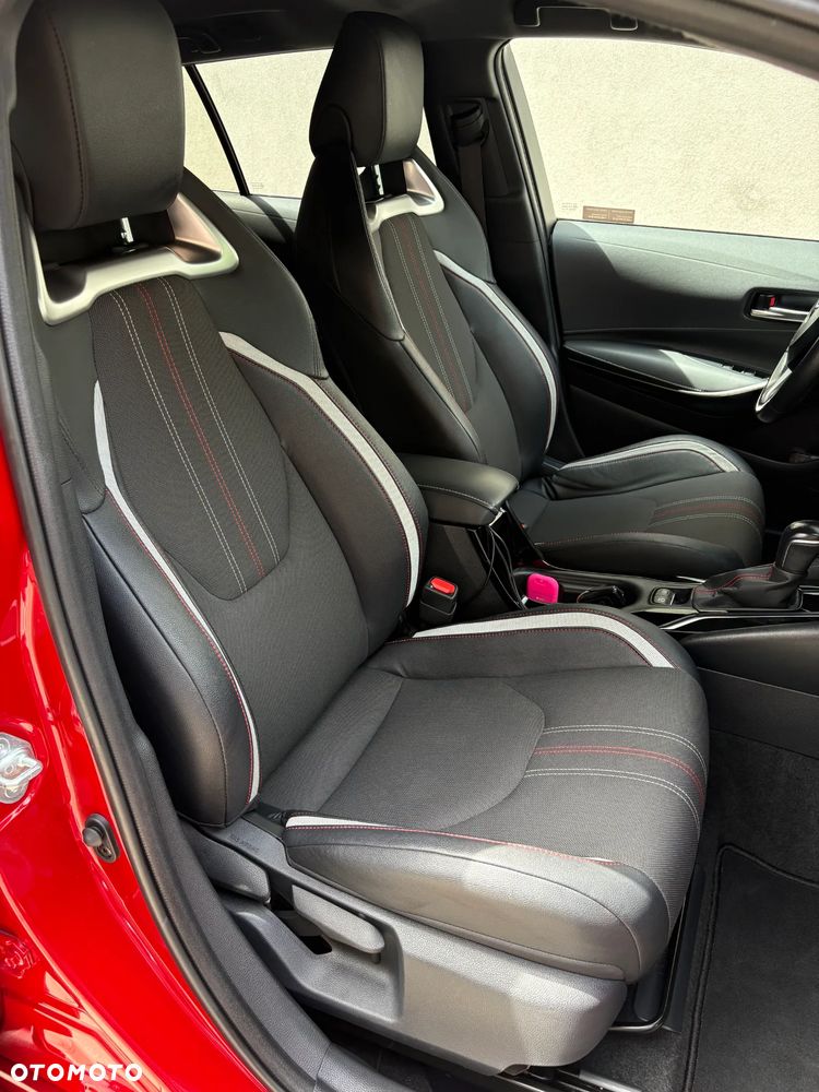 Toyota Corolla 2.0 Hybrid GR Sport - 11