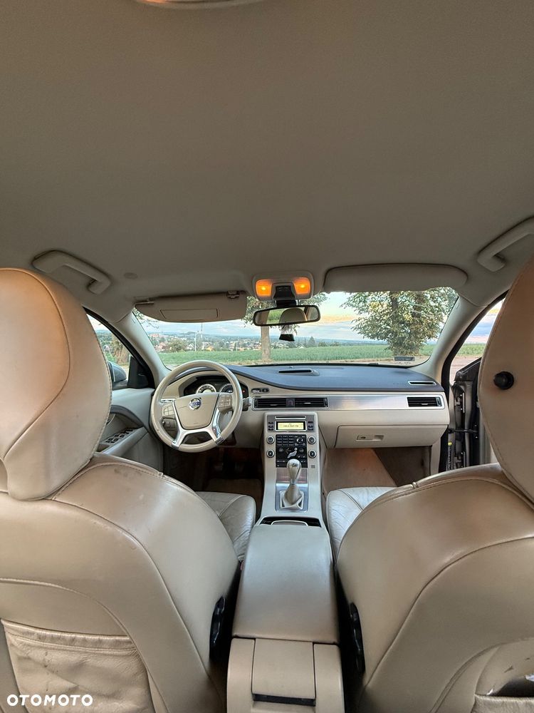 Volvo V70 2.0D Summum - 30