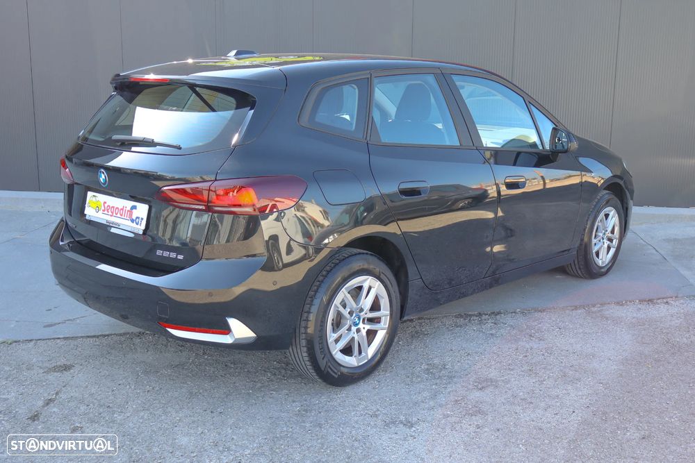 BMW 225xe Active Tourer e xDrive - 4